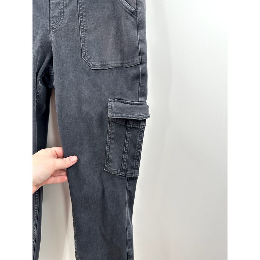 Women's Black Cargo Pants - Picture 4 of 7